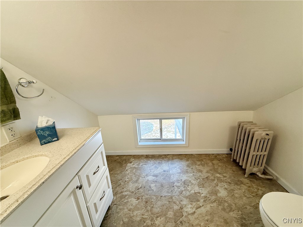 1001 Cold Springs Road Salina, NY 13088 - Photo 21 of 38 2nd Floor 1/2 Bath