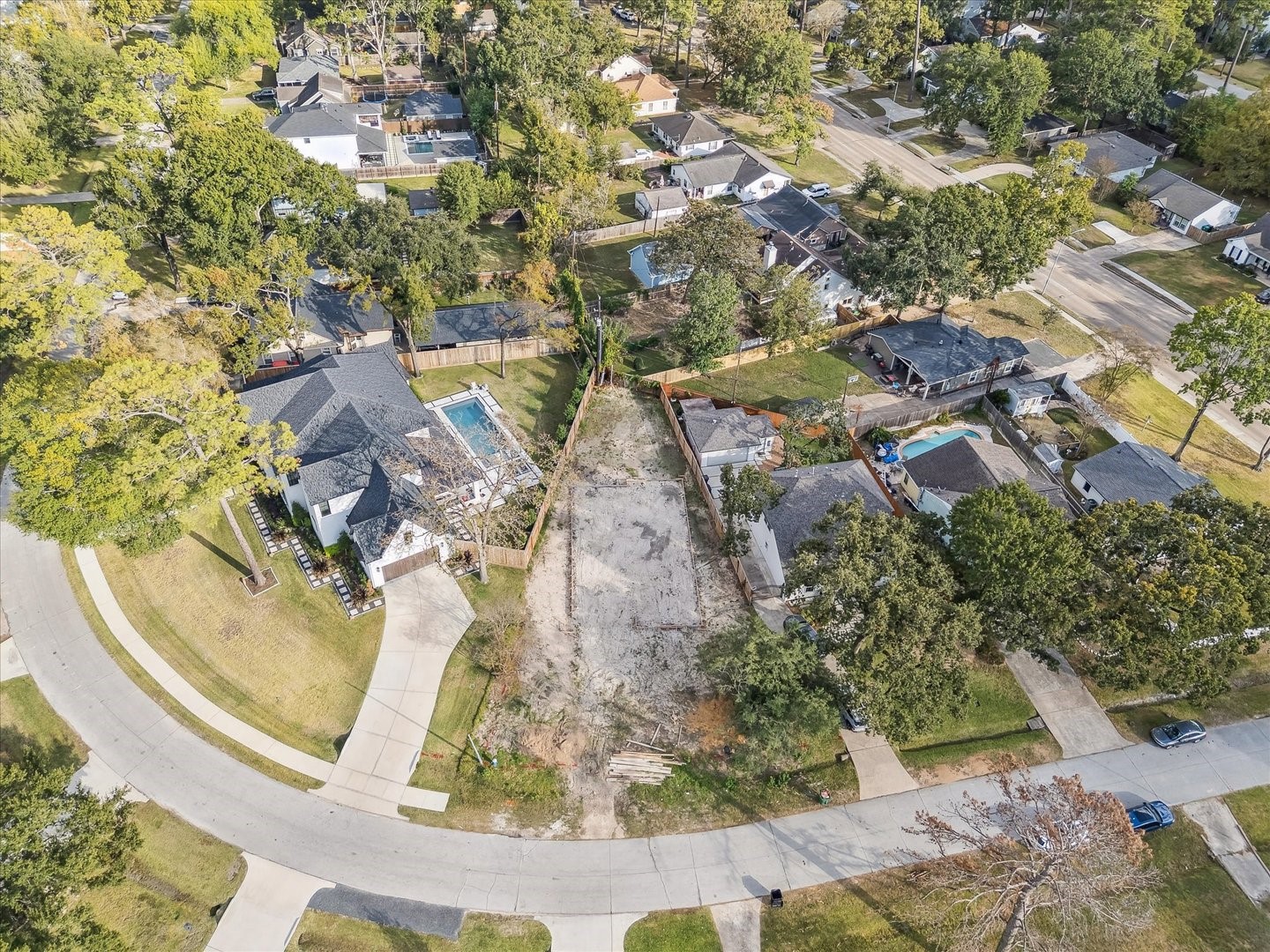 4314 Apollo Street Houston, TX 77018 - Photo 10 of 11 an aerial view of residential house with outdoor space