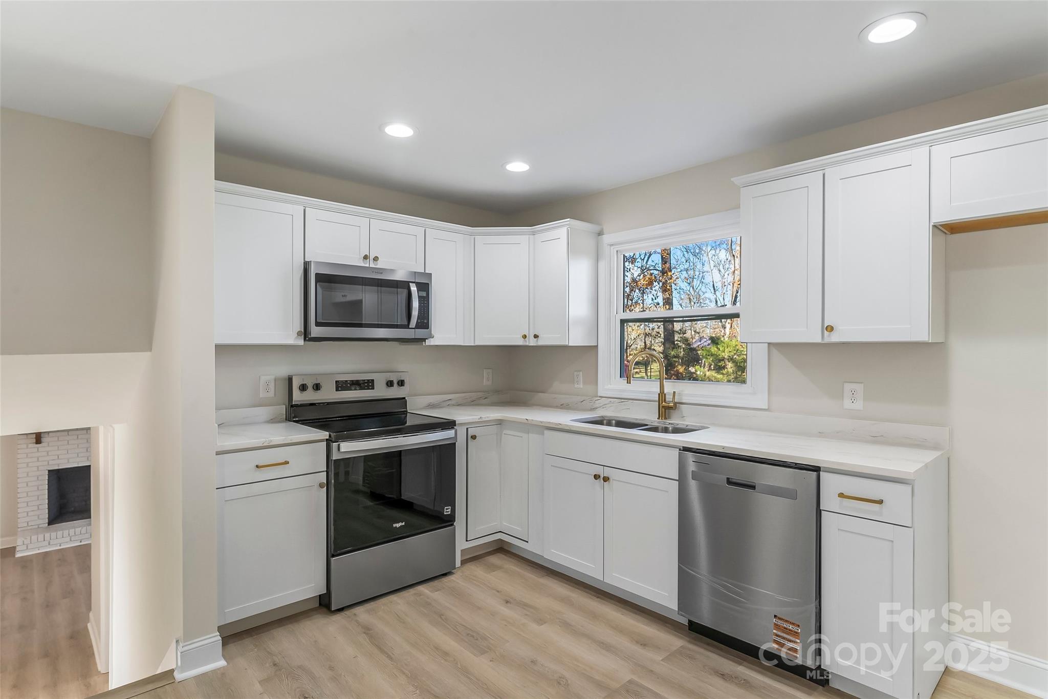 104 Redbud Drive Morganton, NC 28655 - Photo 9 of 40