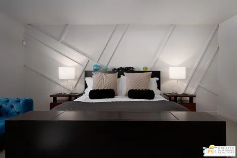 $1,498,000 | 2324 Camino Vida, Palm Springs, CA 92264