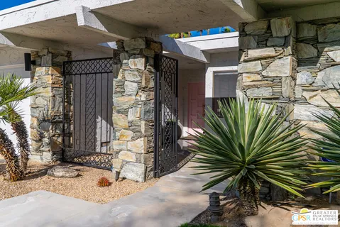 $1,498,000 | 2324 Camino Vida, Palm Springs, CA 92264