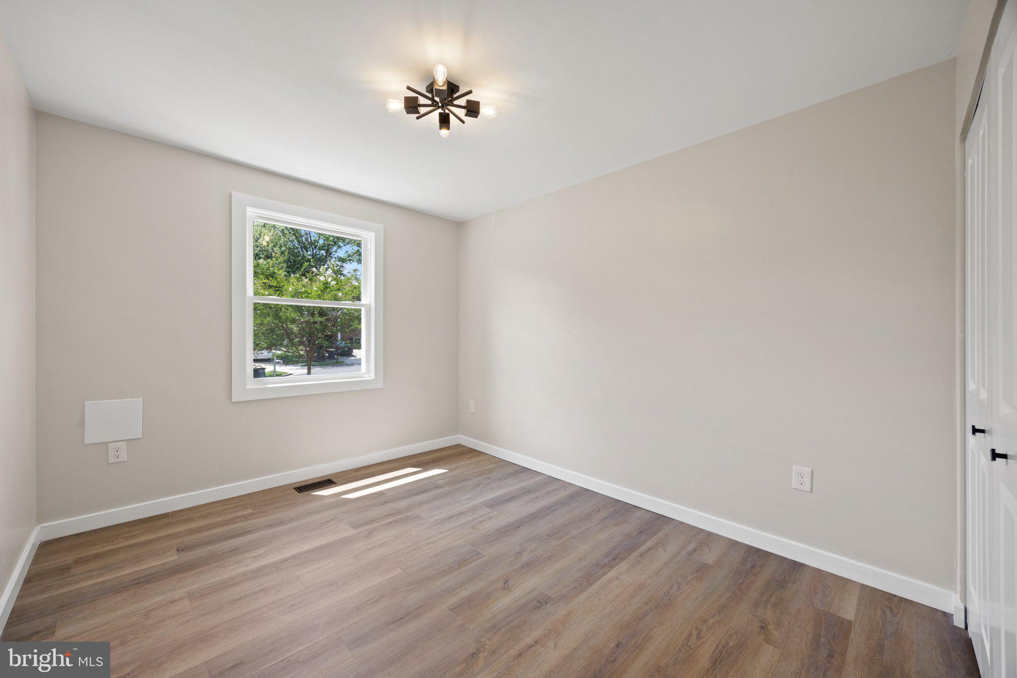 13203 Clarington Court Laurel, MD 20708 - Photo 20 of 25 Gallery Image 20