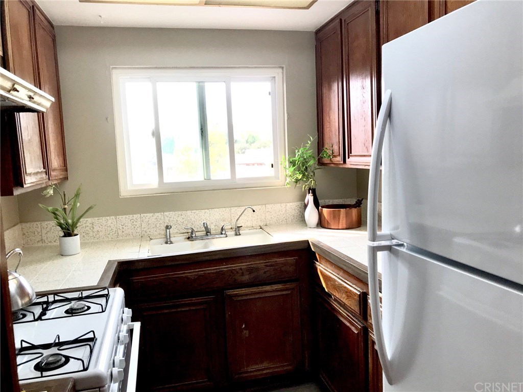 20855 Plum Canyon Road Saugus, CA 91350 - Photo 7 of 19