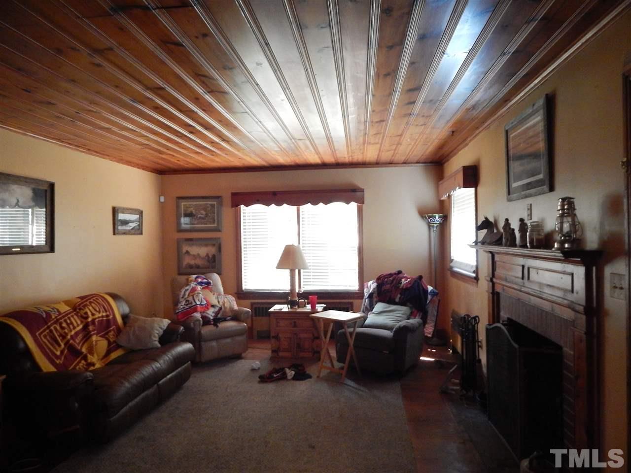 1112 Lynch Road Selma, NC 27576 - Photo 2 of 18 Gallery Image 2