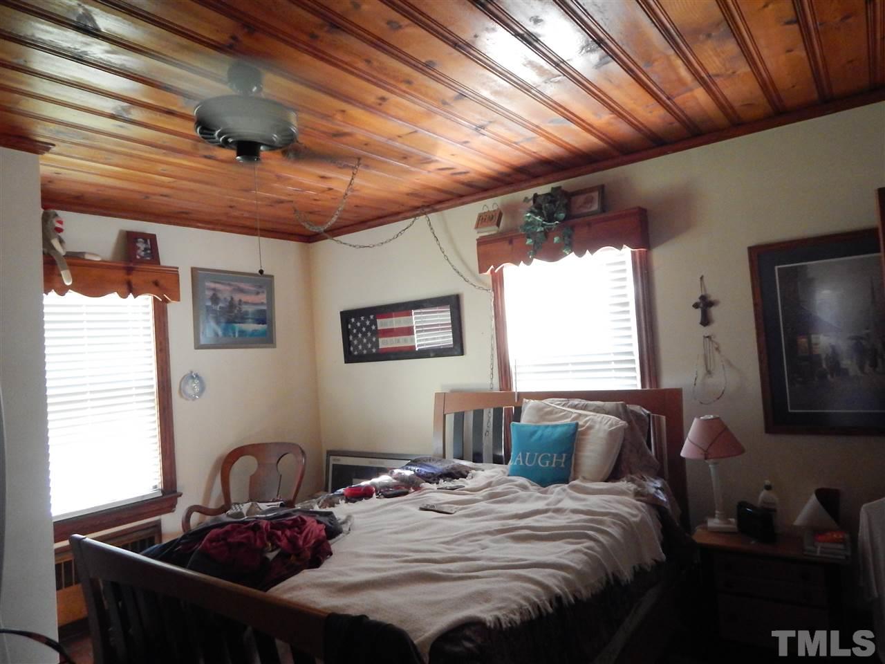 1112 Lynch Road Selma, NC 27576 - Photo 11 of 18 Gallery Image 11