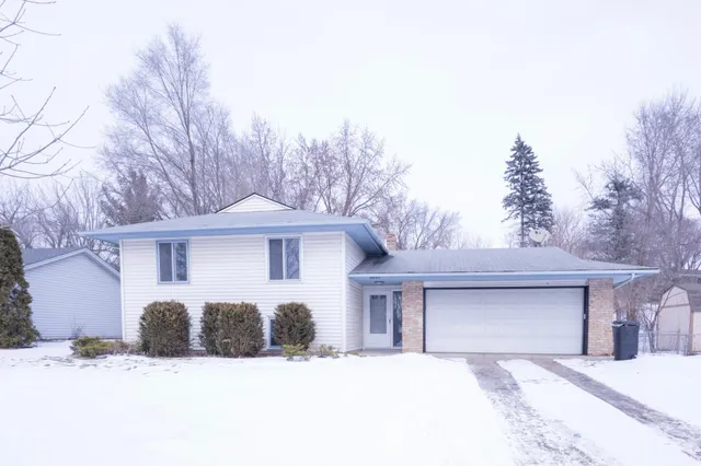 $399,900 | 8640 Hillside Trail South, Cottage Grove, MN 55016