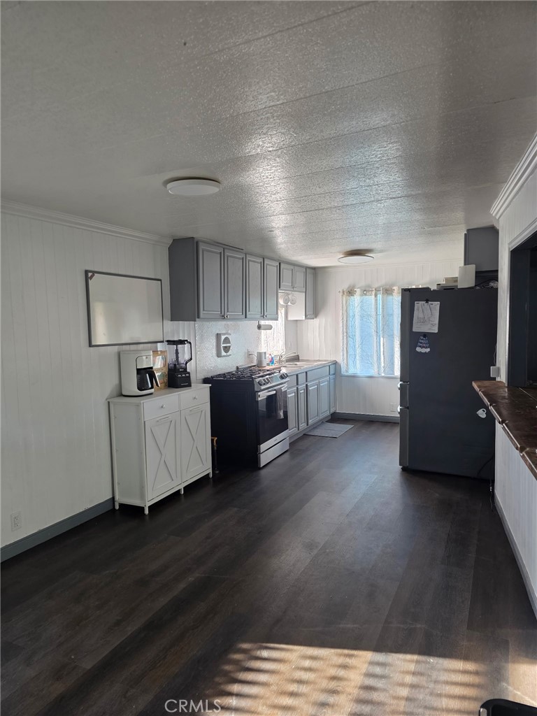 2499 East Gerard, Unit 153 Merced, CA 95341 - Photo 4 of 9
