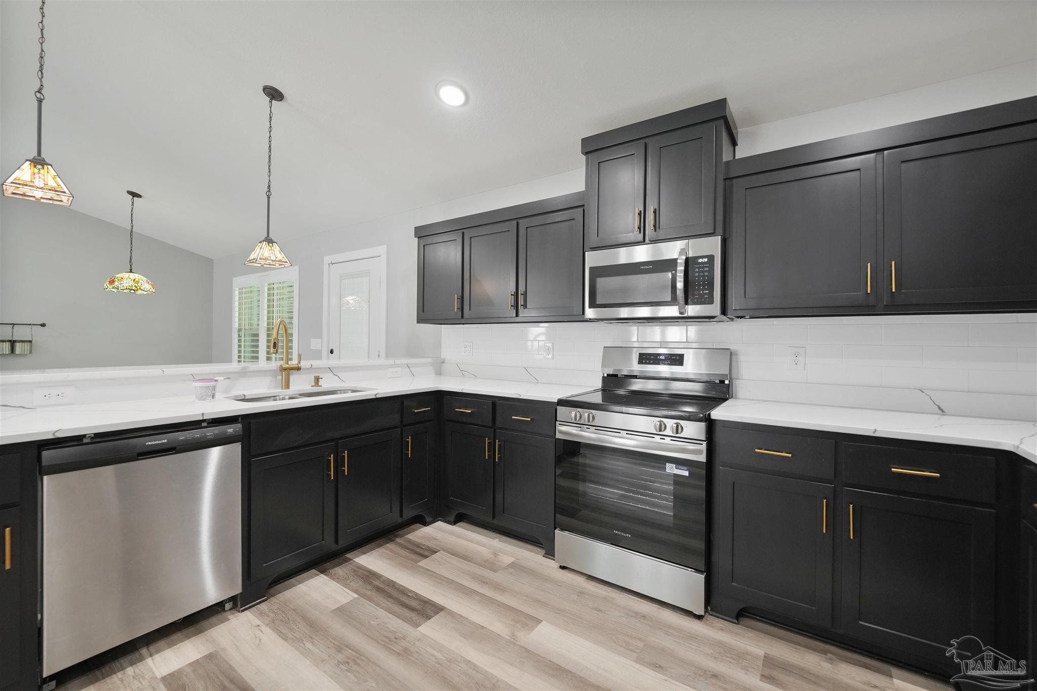 4986 Guernsey Road Pace, FL 32571 - Photo 6 of 34 Gallery Image 6