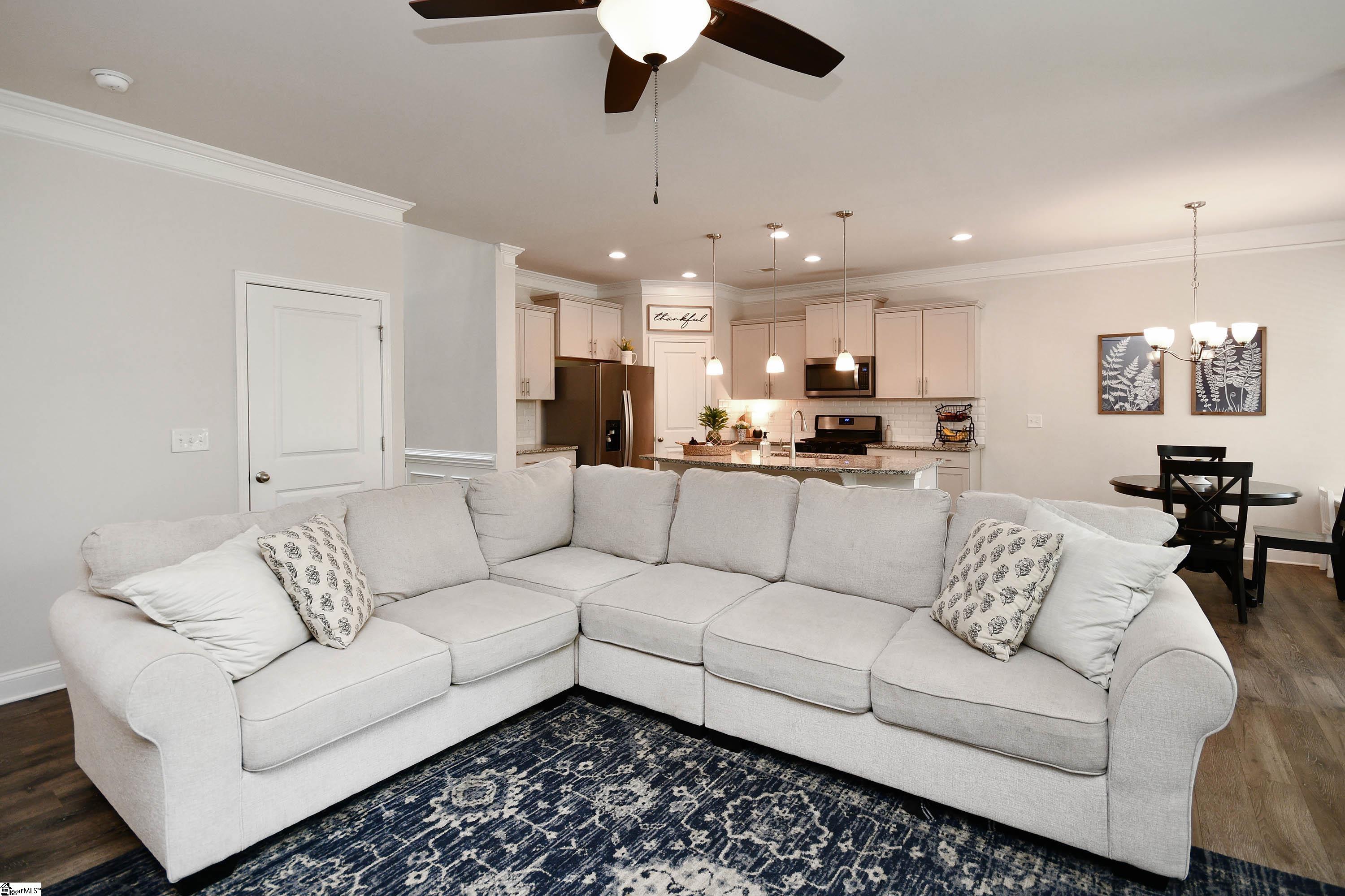 421 Wildflower Road Easley, SC 29642 - Photo 11 of 50