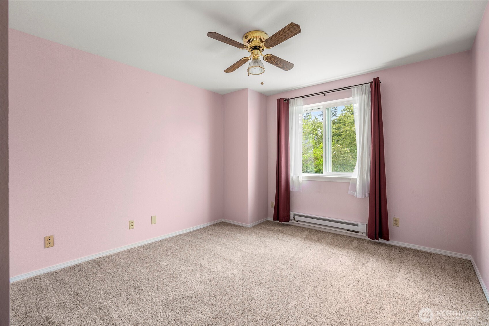 927 132nd Street Southwest, Unit C2 Everett, WA 98204 - Photo 15 of 39