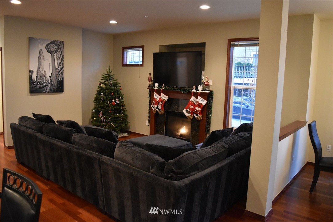 21602 11th Drive Southeast Bothell, WA 98021 - Photo 8 of 25
