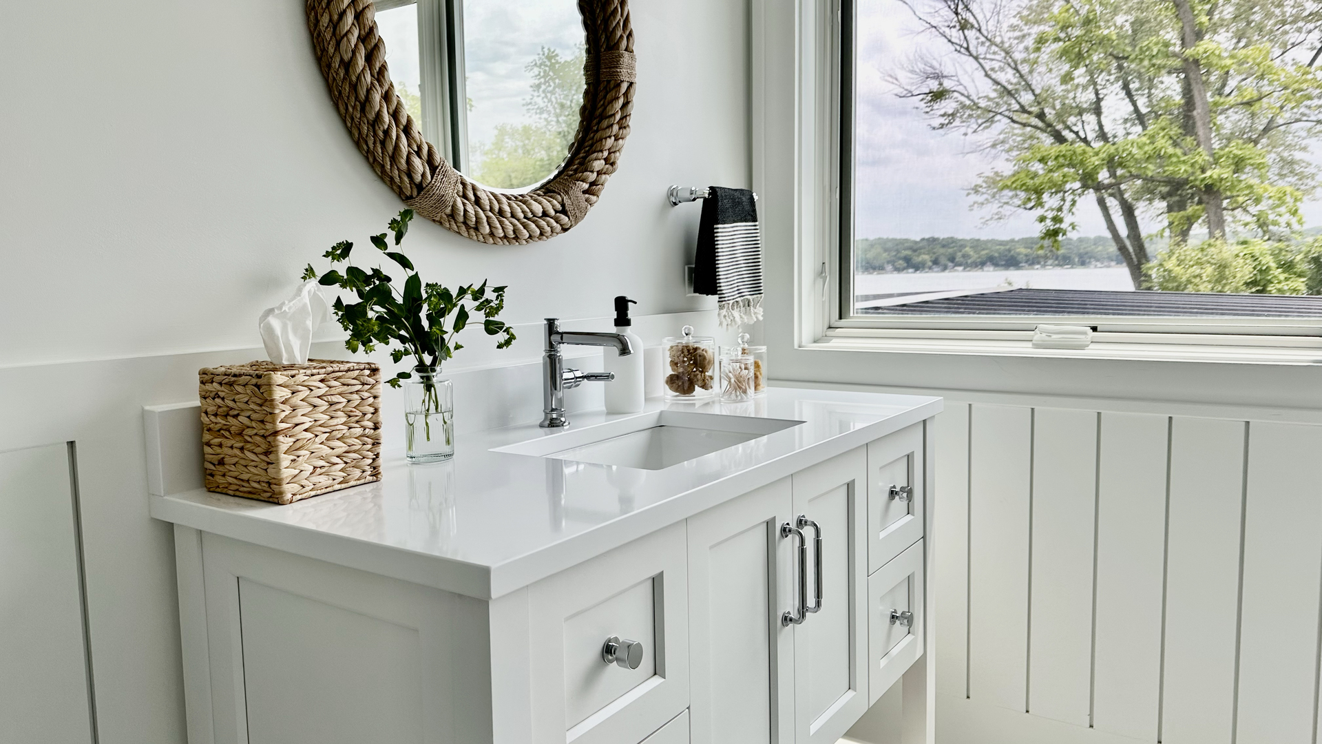 176 Red Leaf Circle Lakewood, IL 60014 - Photo 17 of 49 a bathroom with a sink and a mirror