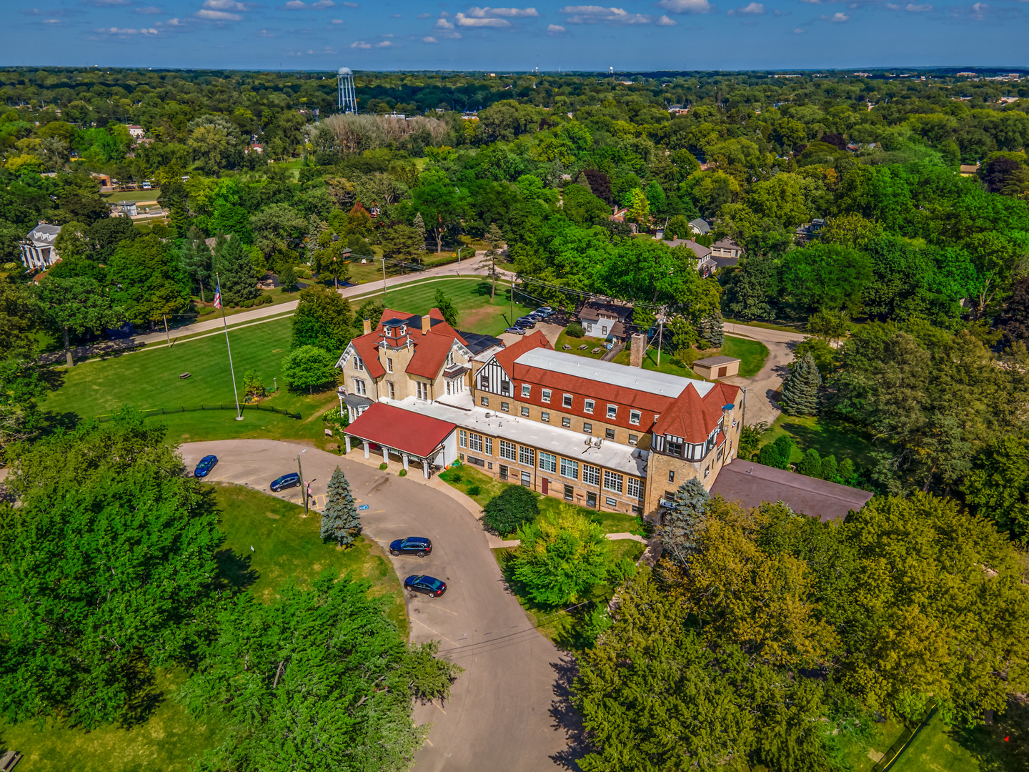 176 Red Leaf Circle Lakewood, IL 60014 - Photo 49 of 49 an aerial view of a house with a garden