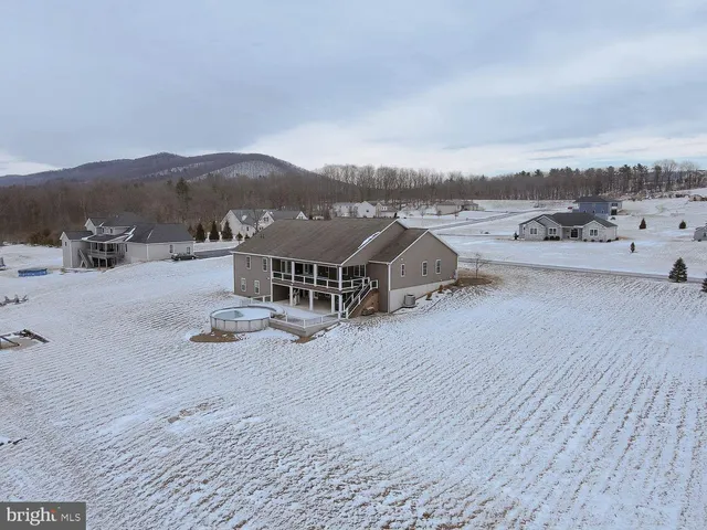 $749,900 | 264 Pepper Ridge Drive, Spring Mills, PA 16875