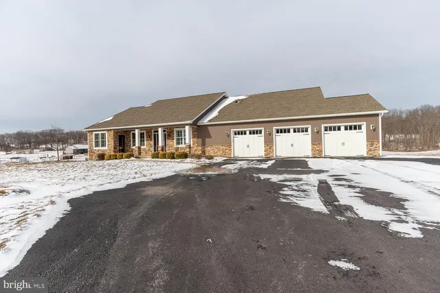 $749,900 | 264 Pepper Ridge Drive, Spring Mills, PA 16875