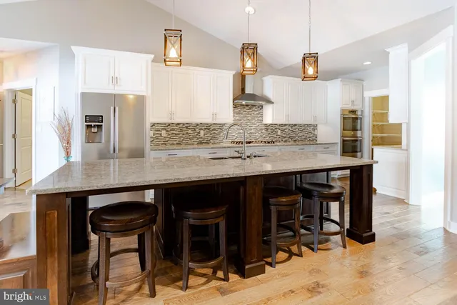 $749,900 | 264 Pepper Ridge Drive, Spring Mills, PA 16875