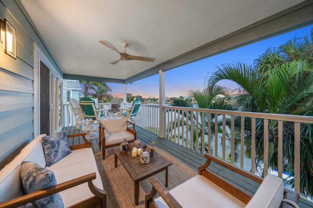 2505 Bay Boulevard, Unit 4 Indian Rocks Beach, FL 33785 - Photo 34 of 63 a living room with furniture