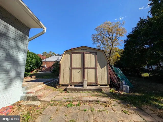 $3,900 | 7410 Long Pine Drive, Springfield, VA 22151