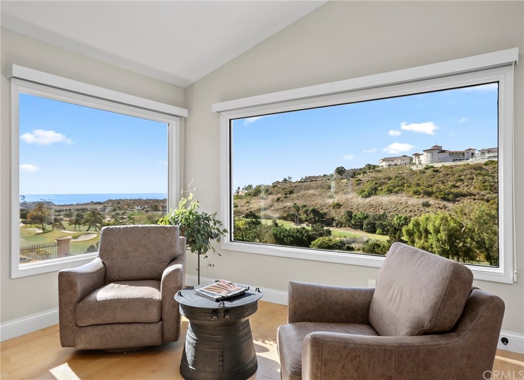 43 Cassis Dana Point, CA 92629 - Photo 2 of 29