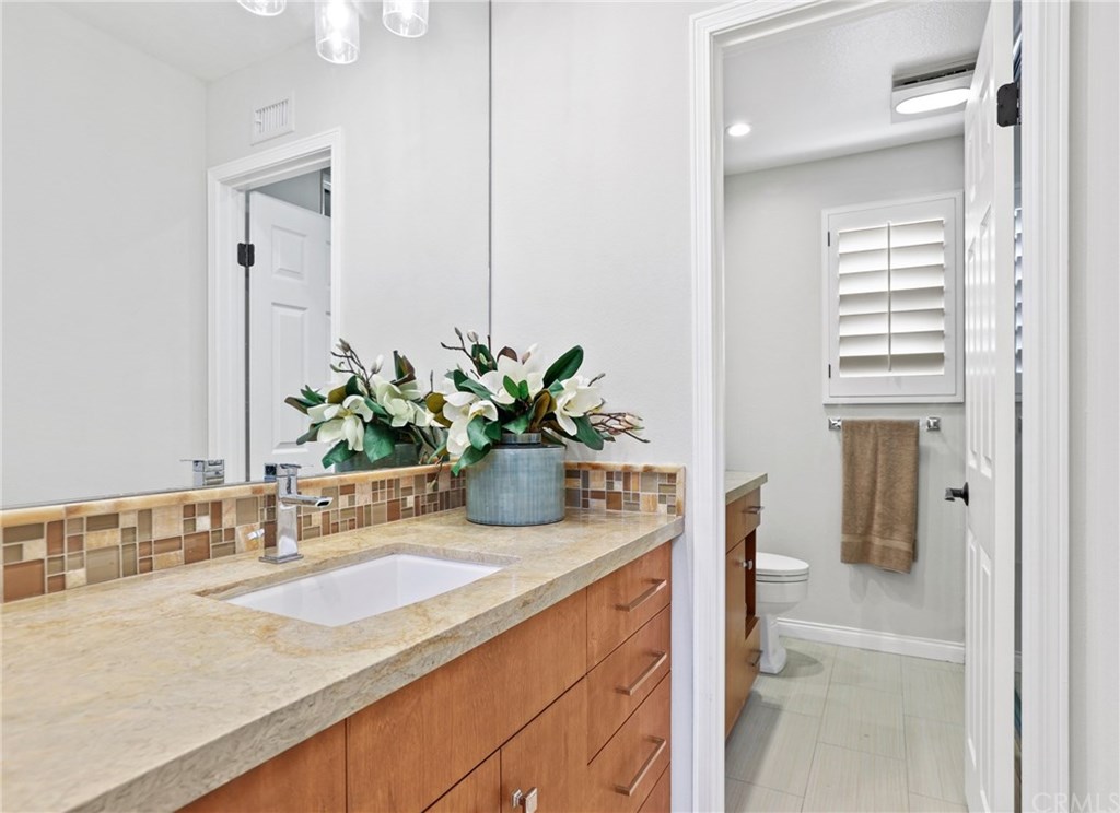 43 Cassis Dana Point, CA 92629 - Photo 14 of 29