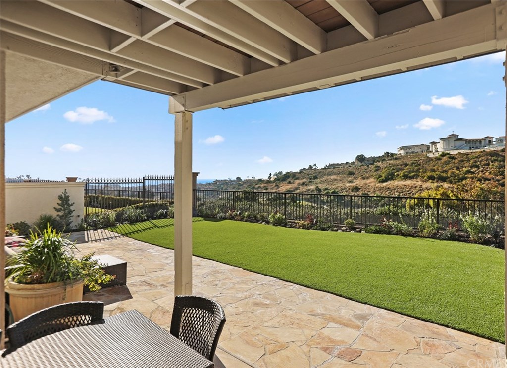 43 Cassis Dana Point, CA 92629 - Photo 18 of 29