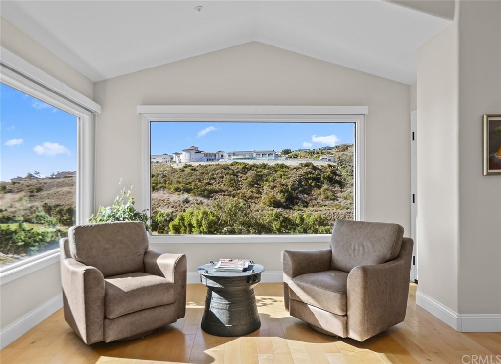 43 Cassis Dana Point, CA 92629 - Photo 3 of 29