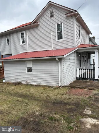 a front view of house