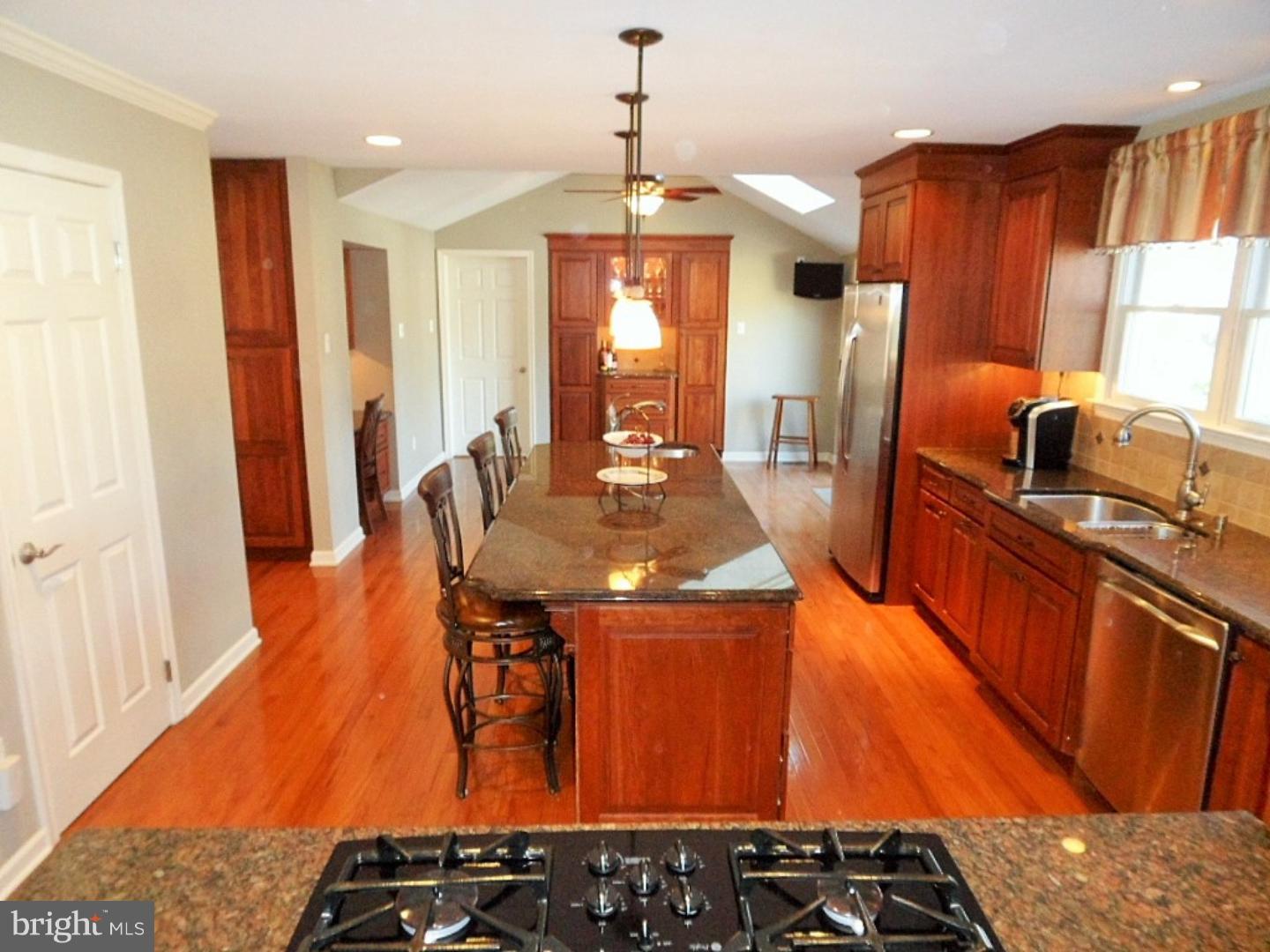 355 Newgate Road Langhorne, PA 19047 - Photo 3 of 25 Gallery Image 3