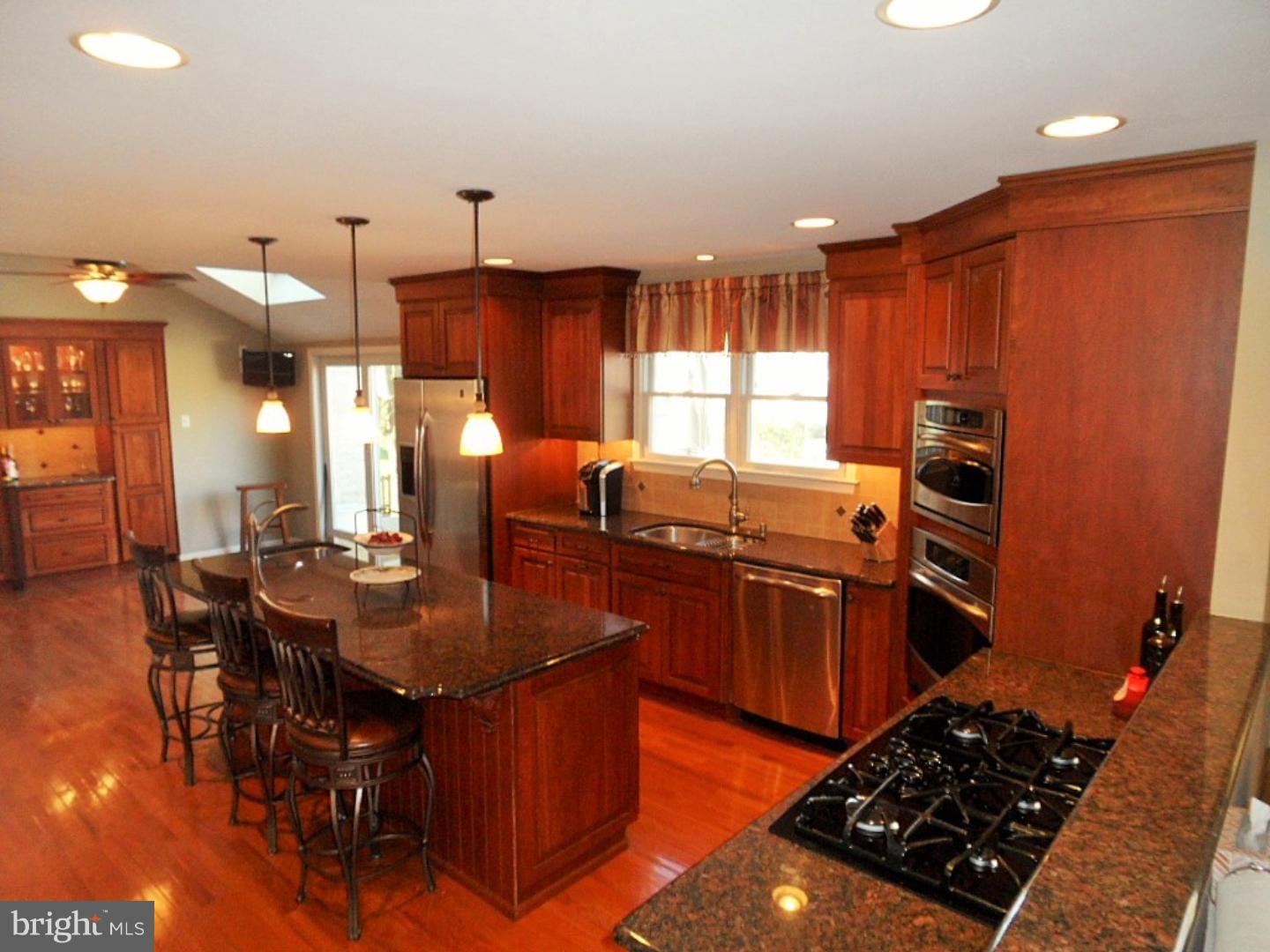 355 Newgate Road Langhorne, PA 19047 - Photo 4 of 25 Gallery Image 4