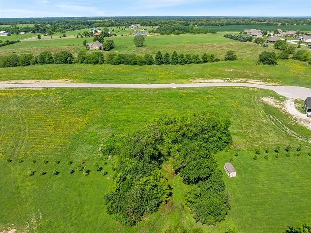 $210,000 | 7208 Northeast 133rd Street, Smithville, MO 64089