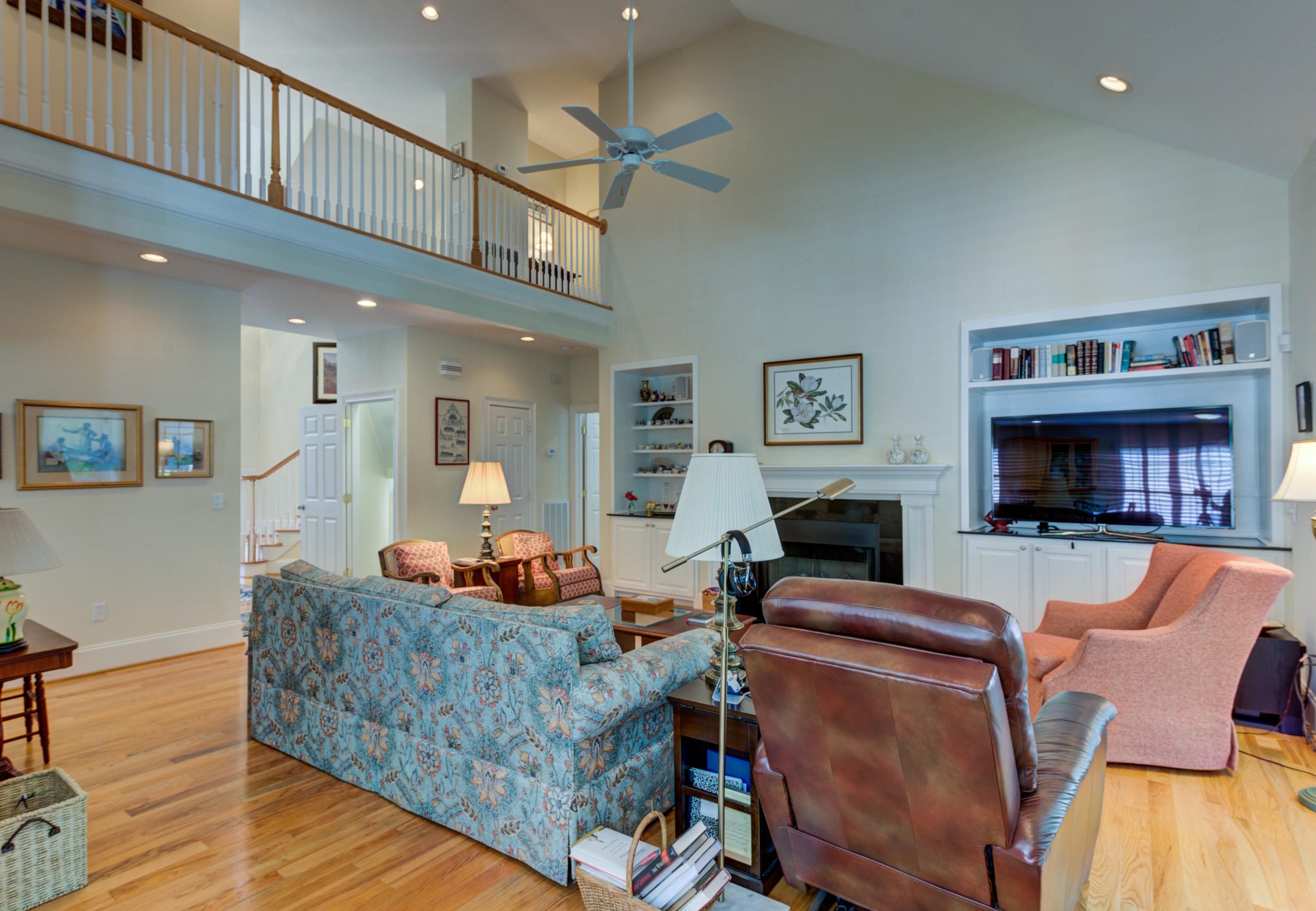 5707 Captain Kidd Road Hollywood, SC 29449 - Photo 18 of 54 2nd Floor Catwalk
