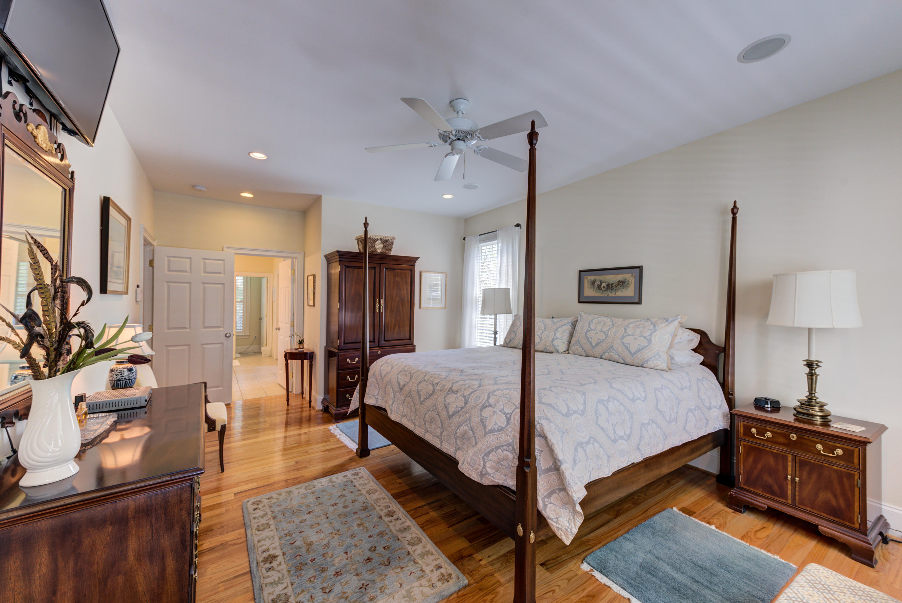 5707 Captain Kidd Road Hollywood, SC 29449 - Photo 21 of 54 View into Master Bath Area