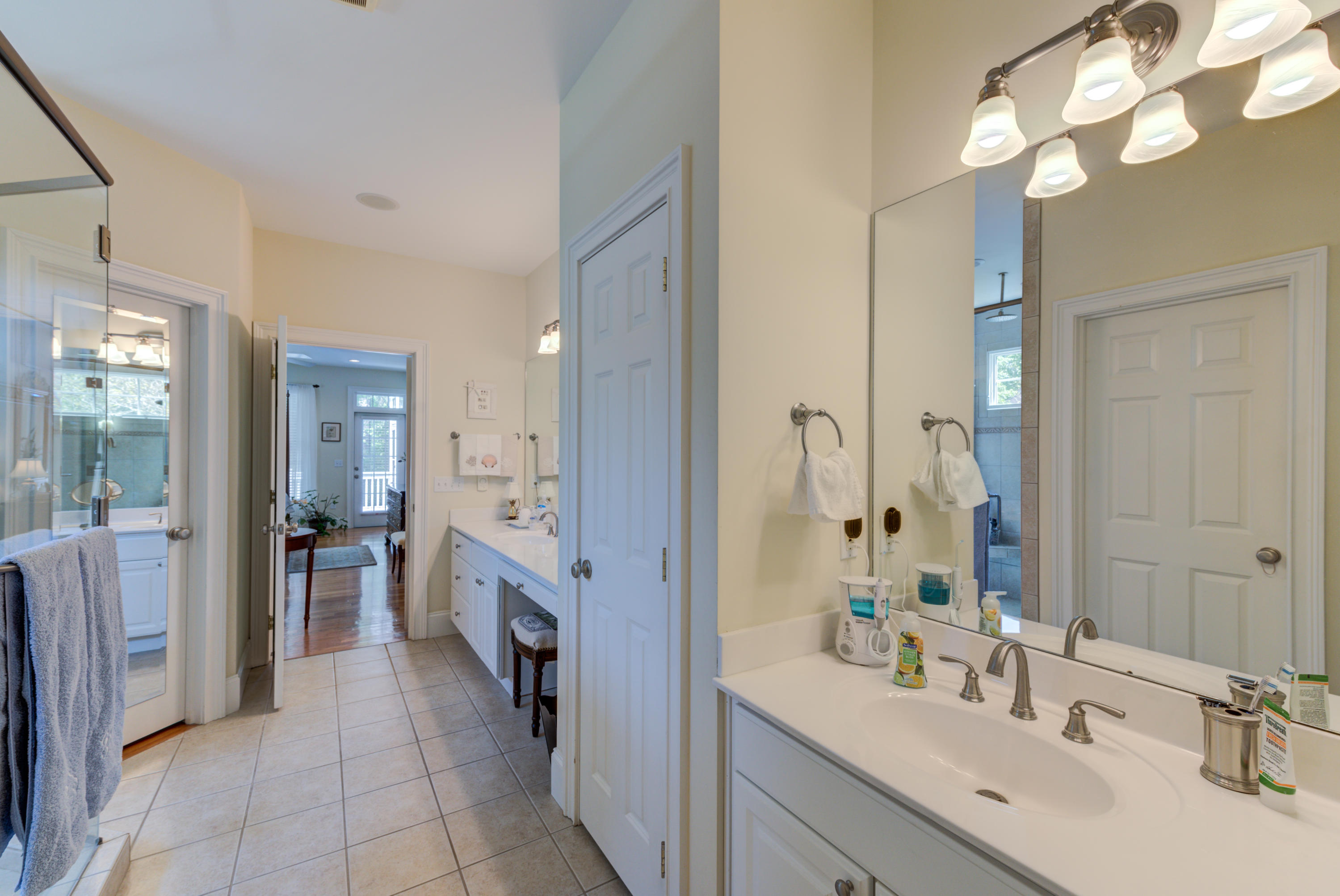 5707 Captain Kidd Road Hollywood, SC 29449 - Photo 22 of 54 Dual/Separate Sink Areas