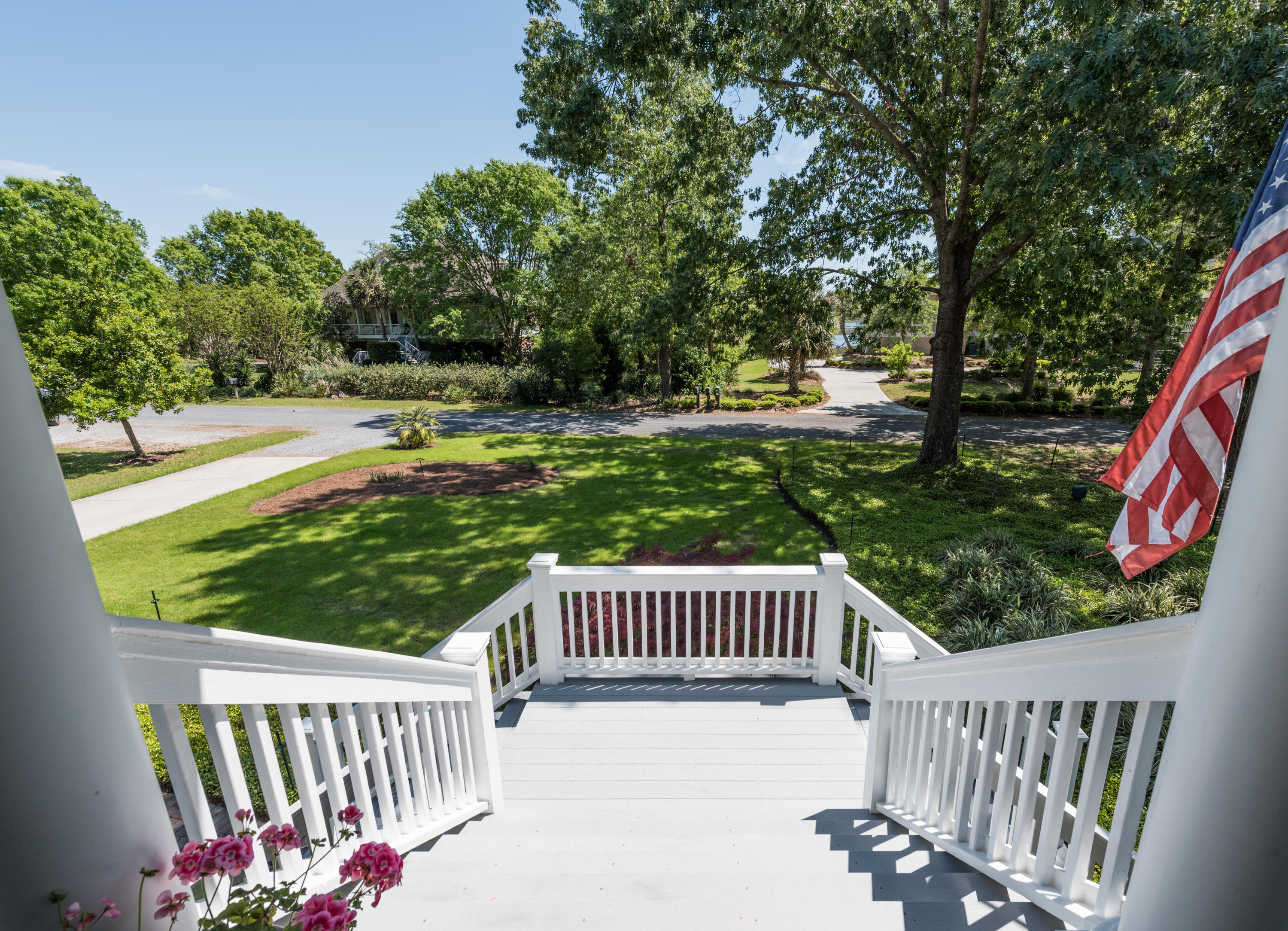 5707 Captain Kidd Road Hollywood, SC 29449 - Photo 4 of 54 Facing the Stono River
