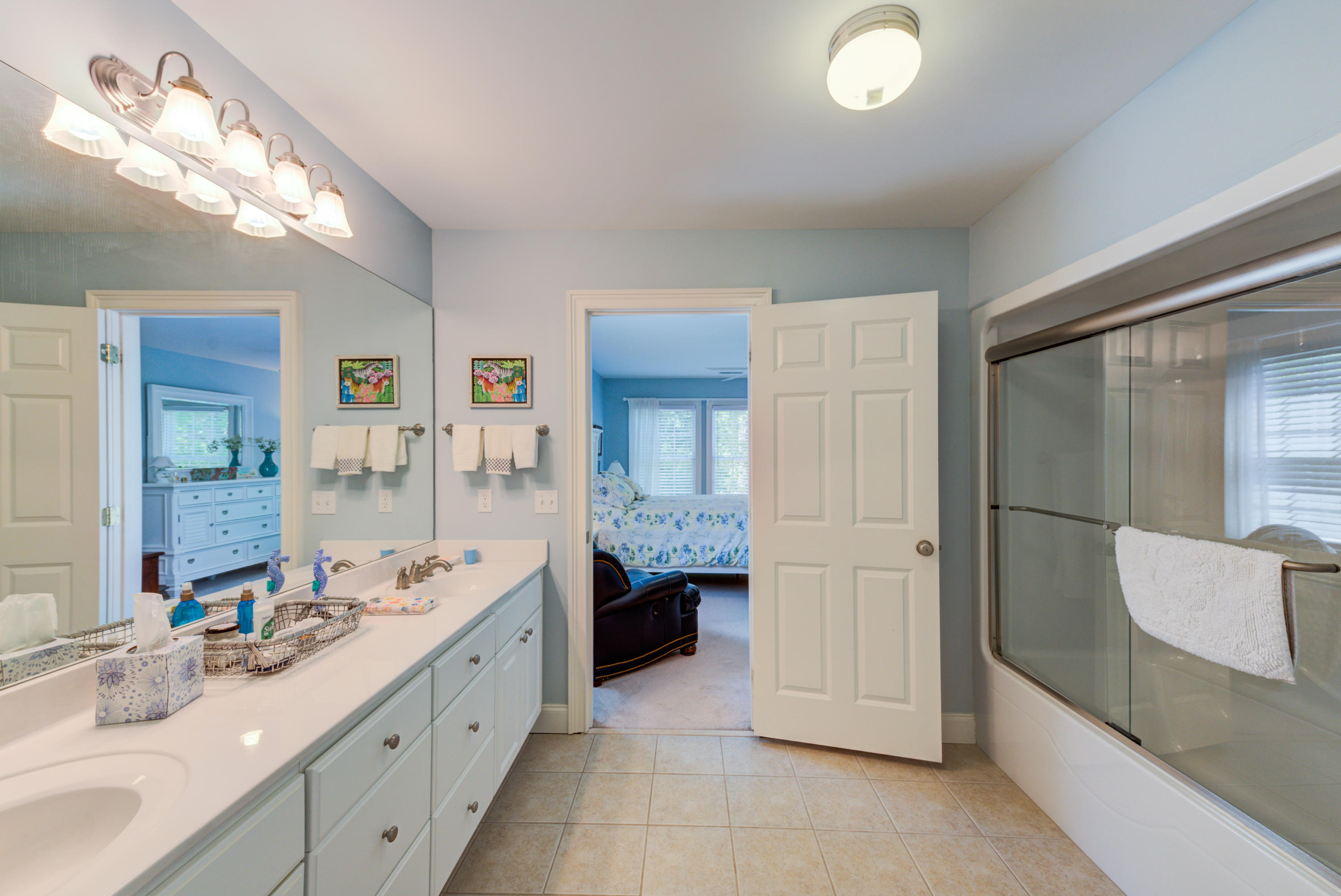 5707 Captain Kidd Road Hollywood, SC 29449 - Photo 31 of 54 Dedicated Bathroom...