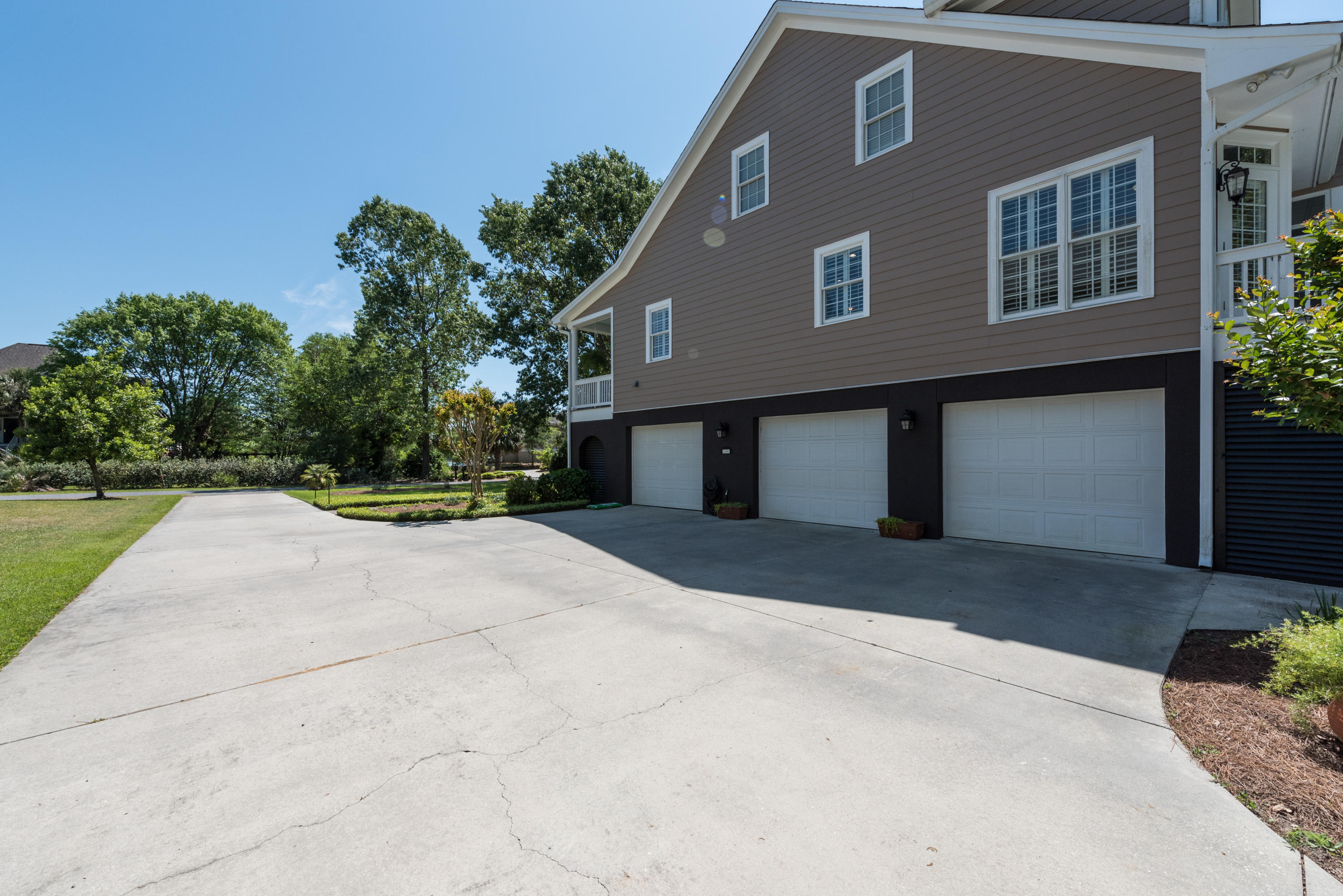 5707 Captain Kidd Road Hollywood, SC 29449 - Photo 54 of 54 ..And, the (3) Car Garage...
