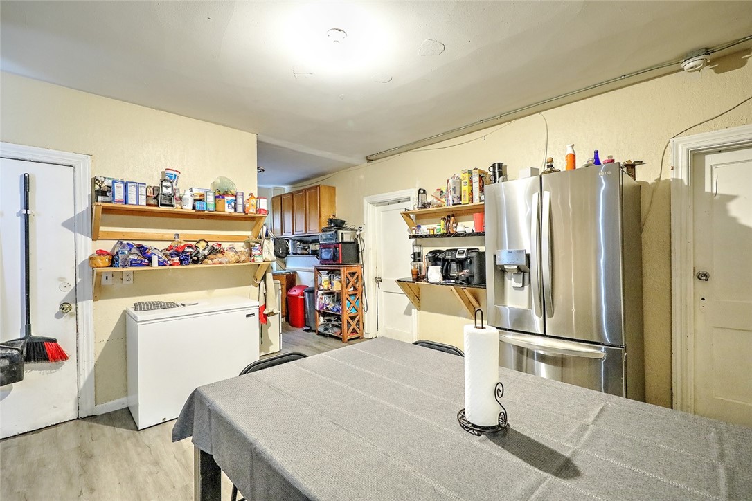 86 Florence Street Providence, RI 02909 - Photo 5 of 21