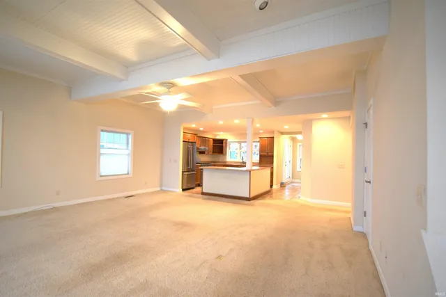 $2,350,000 | 6592 East Waco Drive, Syracuse, IN 46567