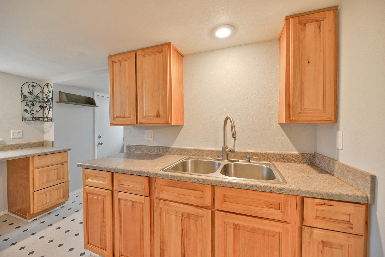 314 South Girard Road Spokane, WA 99212 - Photo 9 of 17 Gallery Image 9