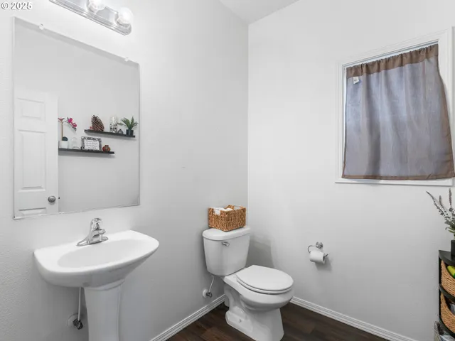 $549,900 | 1241 Dahlia Street, Woodburn, OR 97071