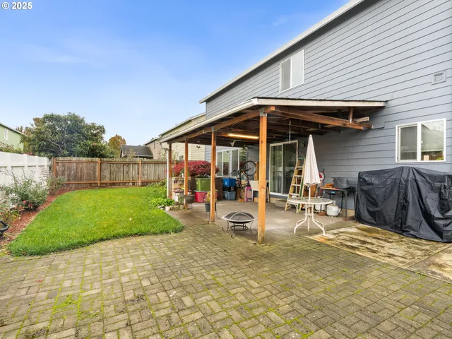 $549,900 | 1241 Dahlia Street, Woodburn, OR 97071