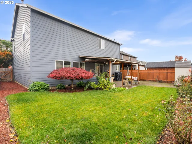 $549,900 | 1241 Dahlia Street, Woodburn, OR 97071