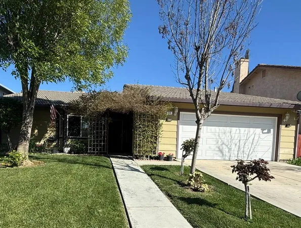 $455,000 | 558 Cedarwood Court, Los Banos, CA 93635