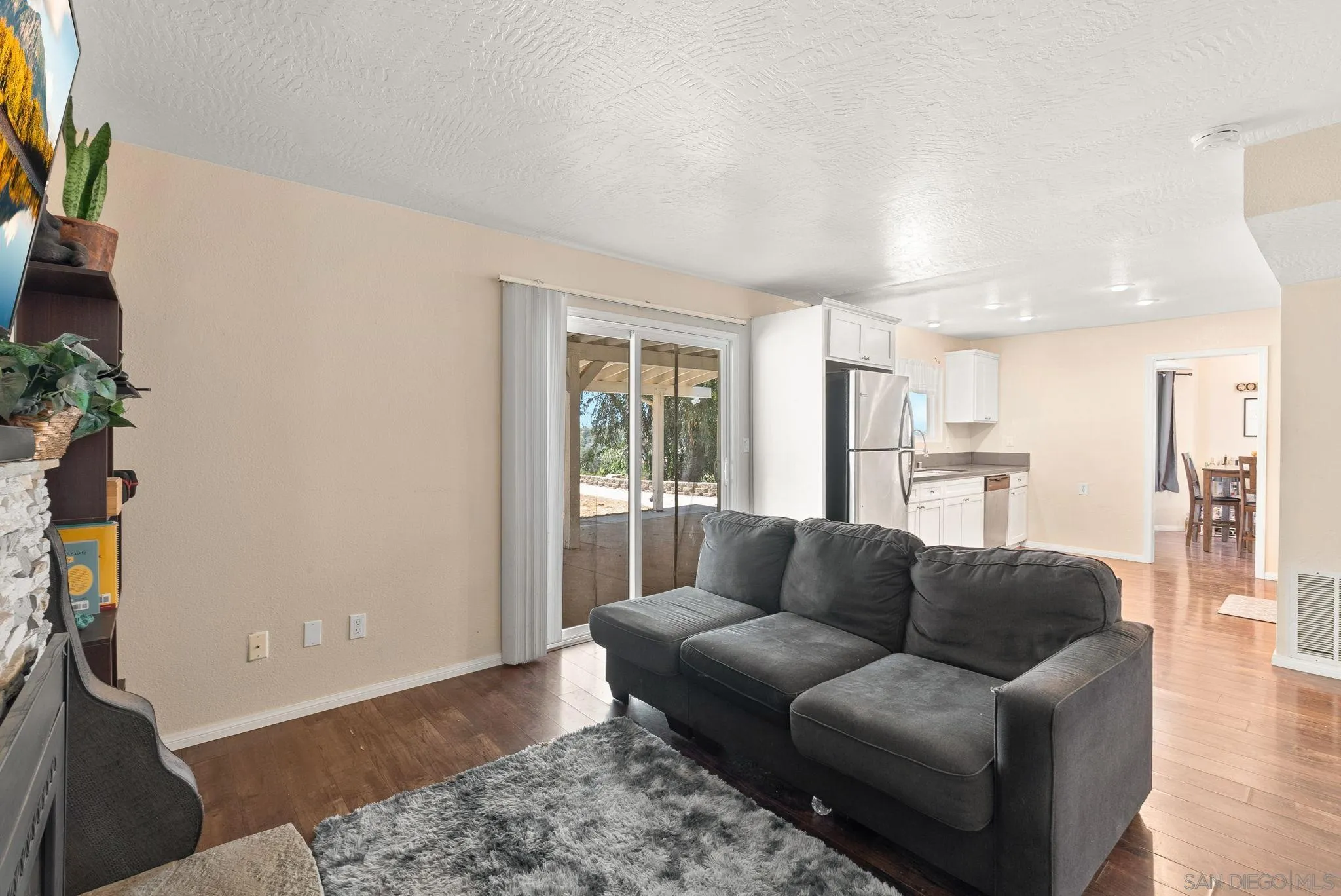 1197 Senwood Way Fallbrook, CA 92028 - Photo 16 of 36 Gallery Image 16