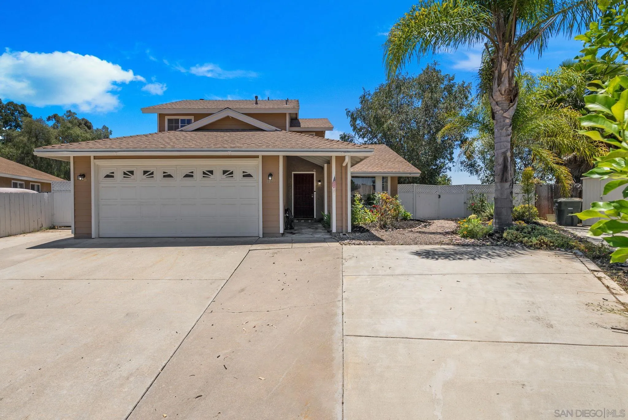 1197 Senwood Way Fallbrook, CA 92028 - Photo 2 of 36 Gallery Image 2