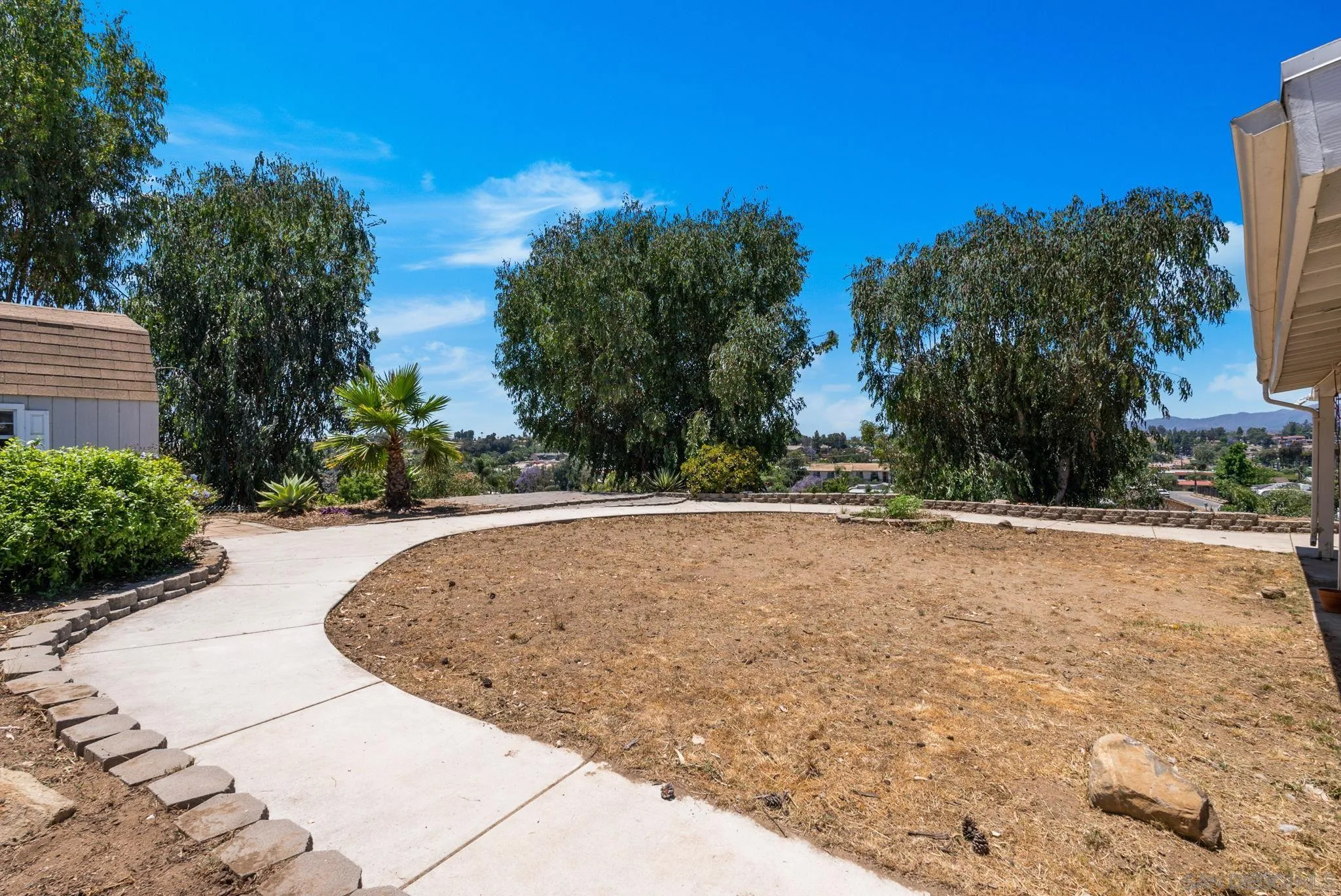 1197 Senwood Way Fallbrook, CA 92028 - Photo 29 of 36 Gallery Image 29
