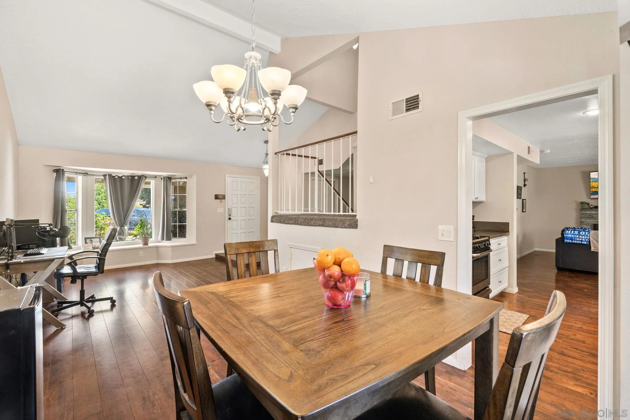 1197 Senwood Way Fallbrook, CA 92028 - Photo 10 of 36 Gallery Image 10