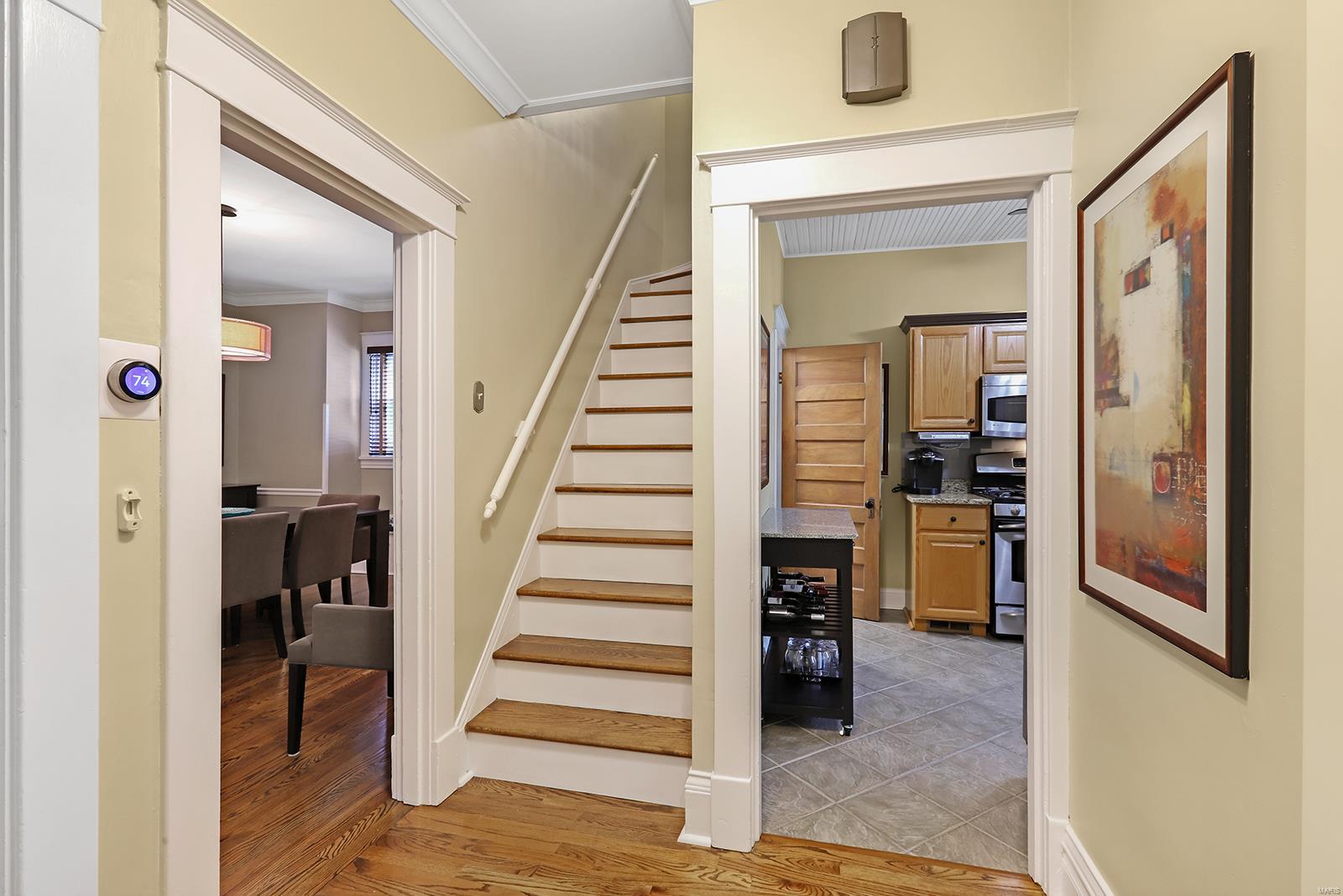 21 East Jackson Road Webster Groves, MO 63119 - Photo 14 of 34