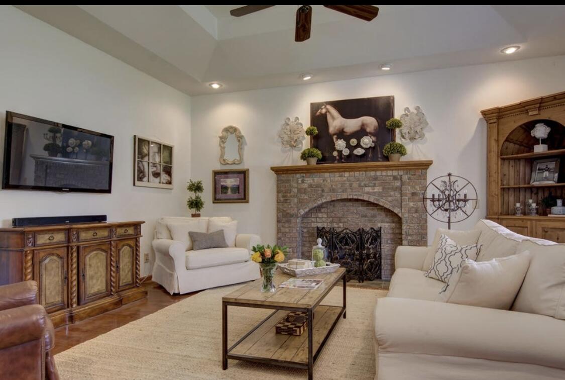 3165 East Topping Circle Springfield, MO 65804 - Photo 5 of 27 image4