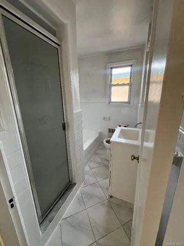 $2,900 | 411 West Park Avenue, Long Beach, NY 11561